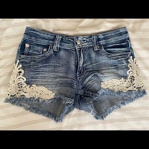 Shyanne denim shorts